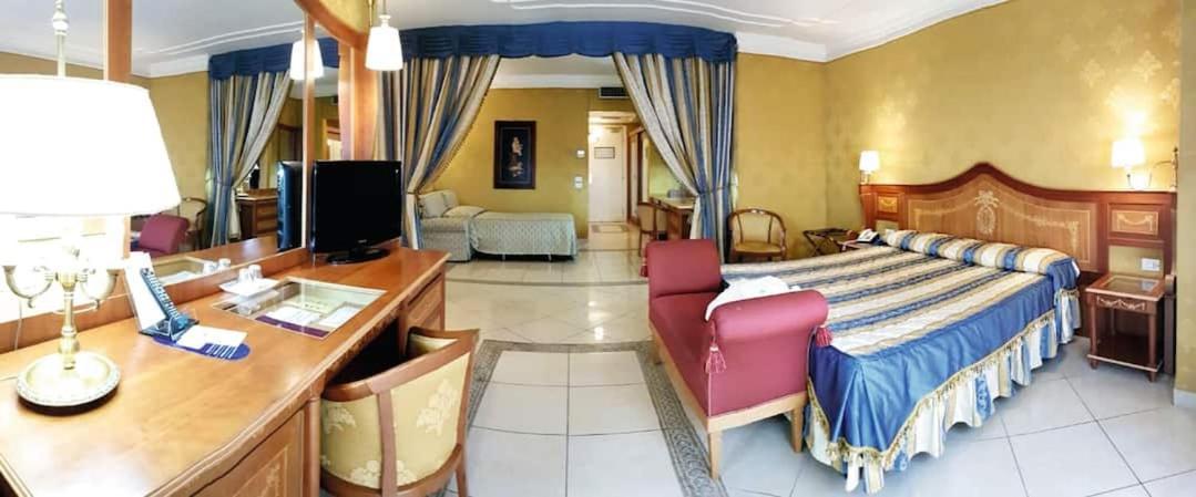 Grand Hotel La Pace Sant'Agnello Exterior foto