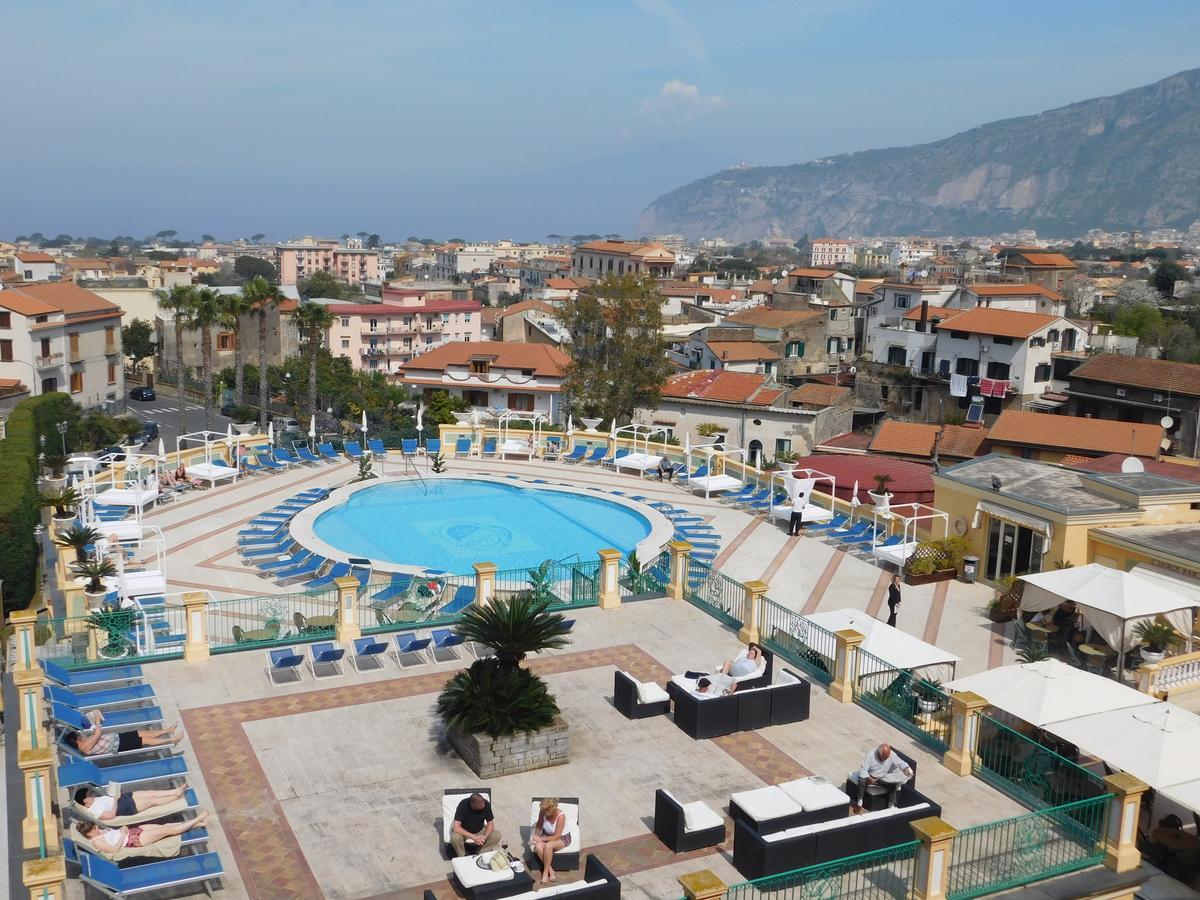 Grand Hotel La Pace Sant'Agnello Exterior foto