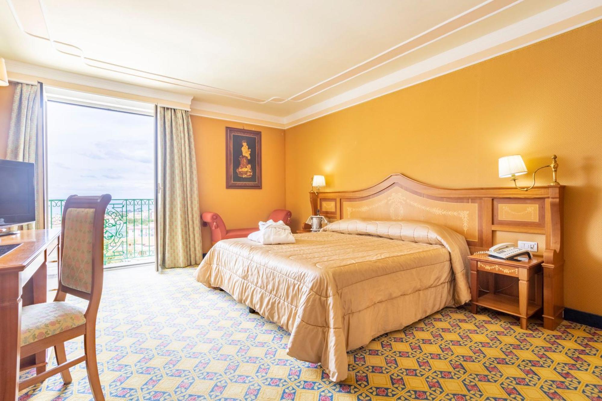 Grand Hotel La Pace Sant'Agnello Exterior foto