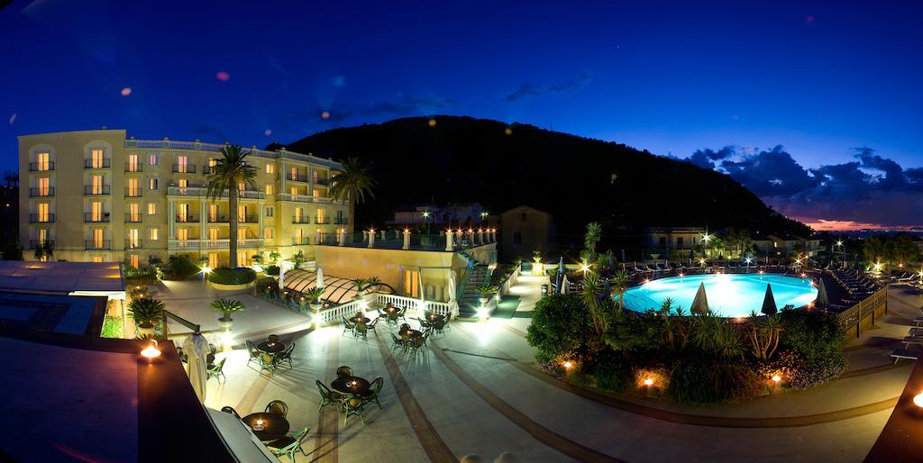 Grand Hotel La Pace Sant'Agnello Exterior foto